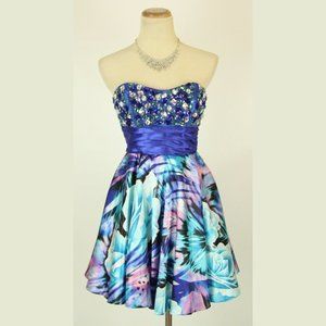 NEW Masquerade Blue $100 Evening Homecoming Sz 7